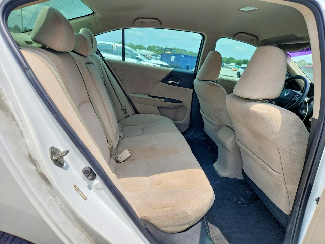 2013 HONDA ACCORD LX photo 28