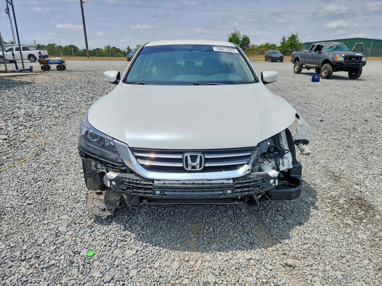 2013 HONDA ACCORD LX photo 13
