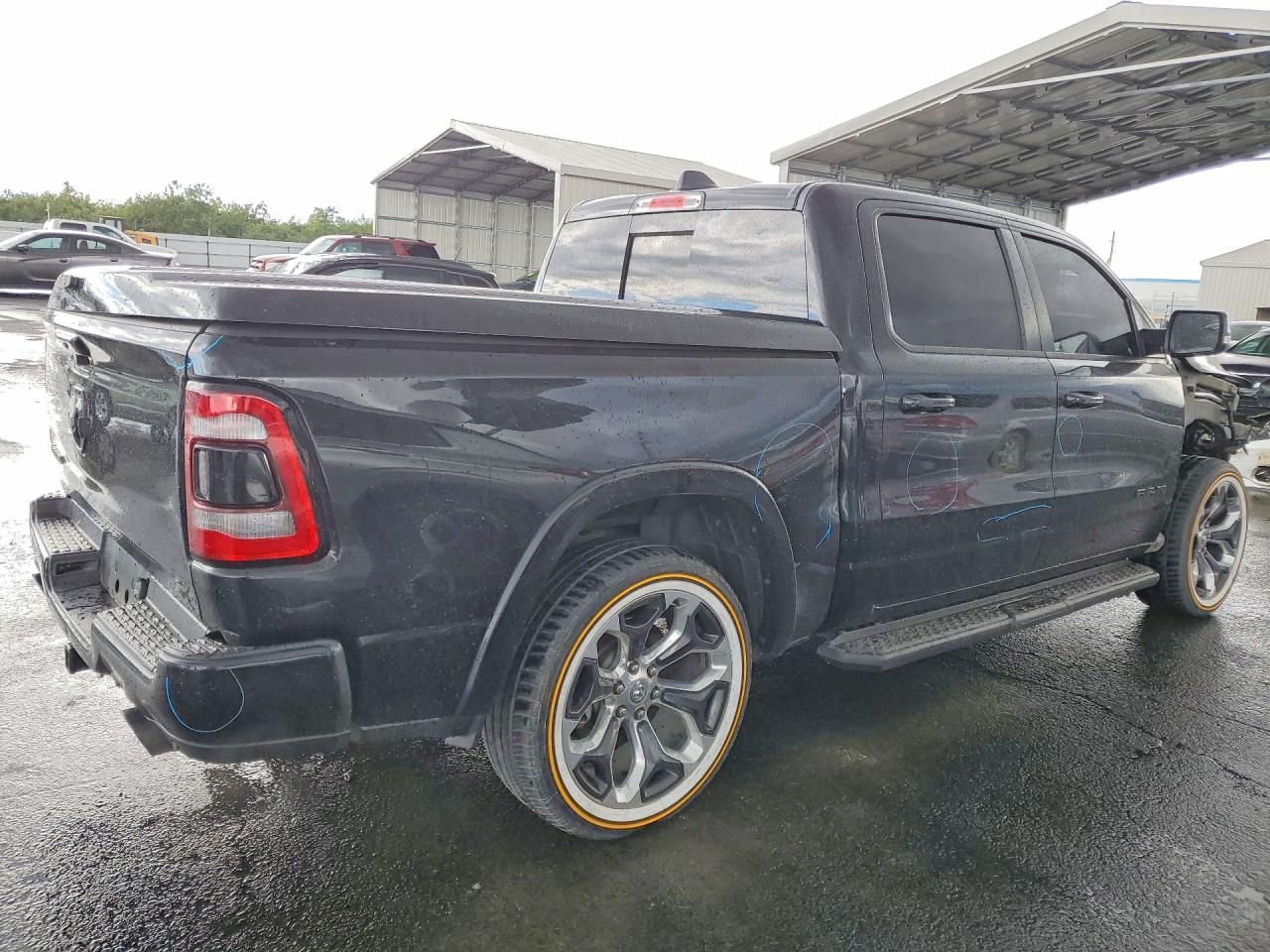 2021 RAM 1500 LARAMIE photo 5