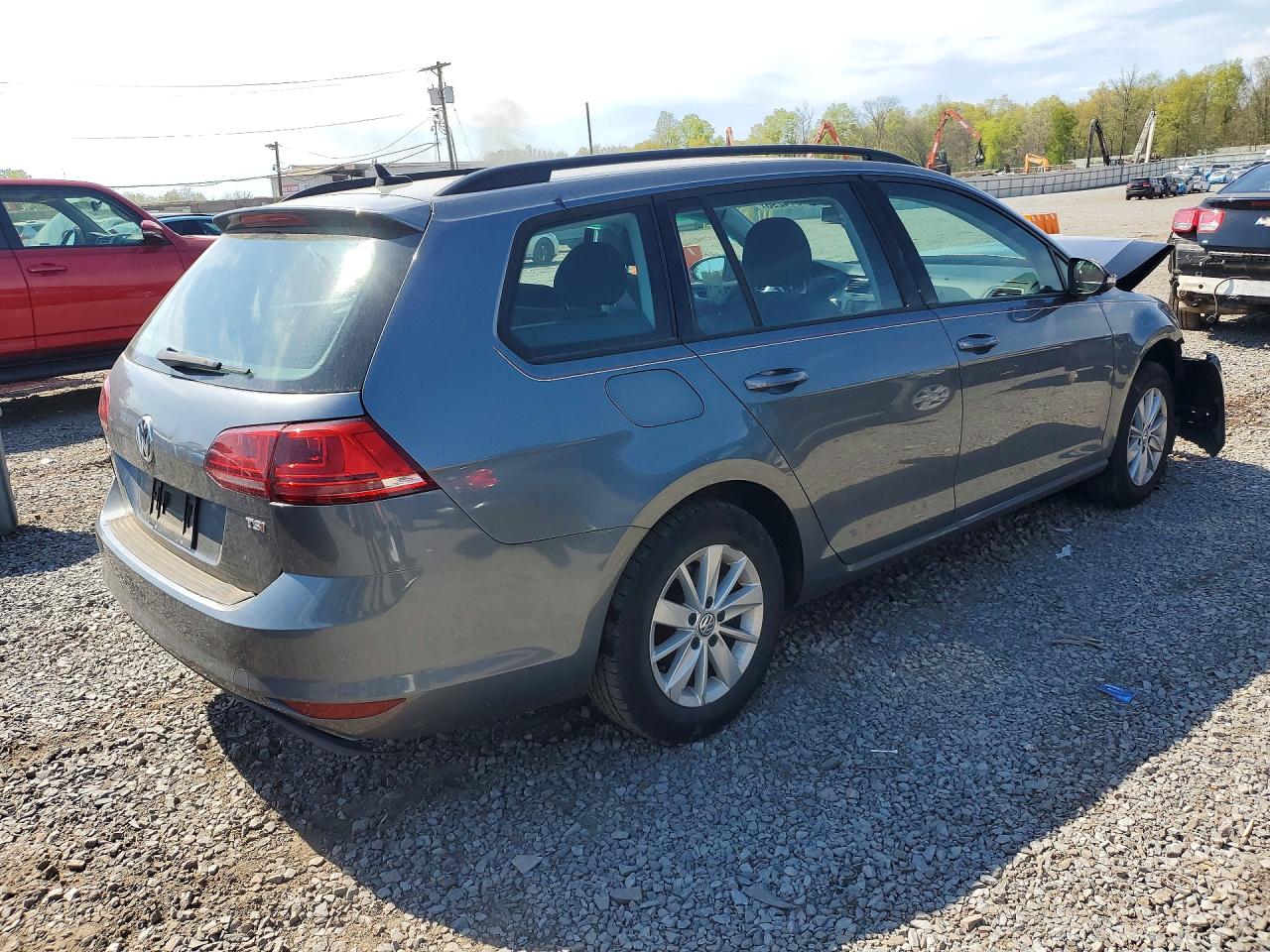 2017 VOLKSWAGEN GOLF SPORTWAGEN S photo 5