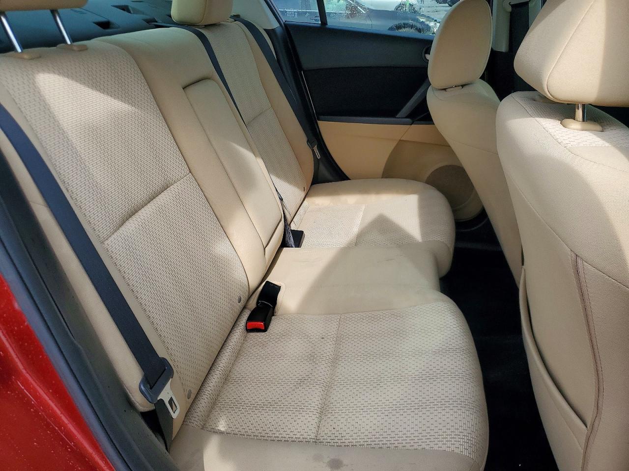 2010 MAZDA 3 I photo 28