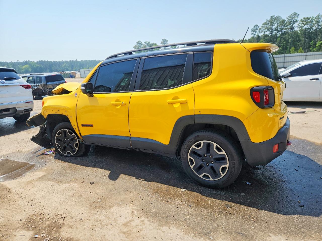 2017 JEEP RENEGADE TRAILHAWK photo 3