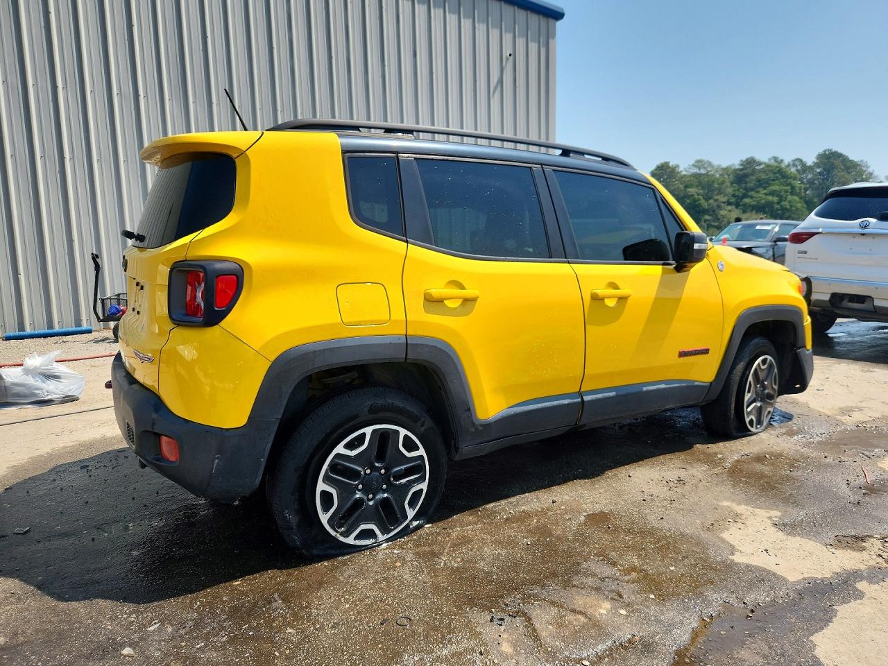 2017 JEEP RENEGADE TRAILHAWK photo 5
