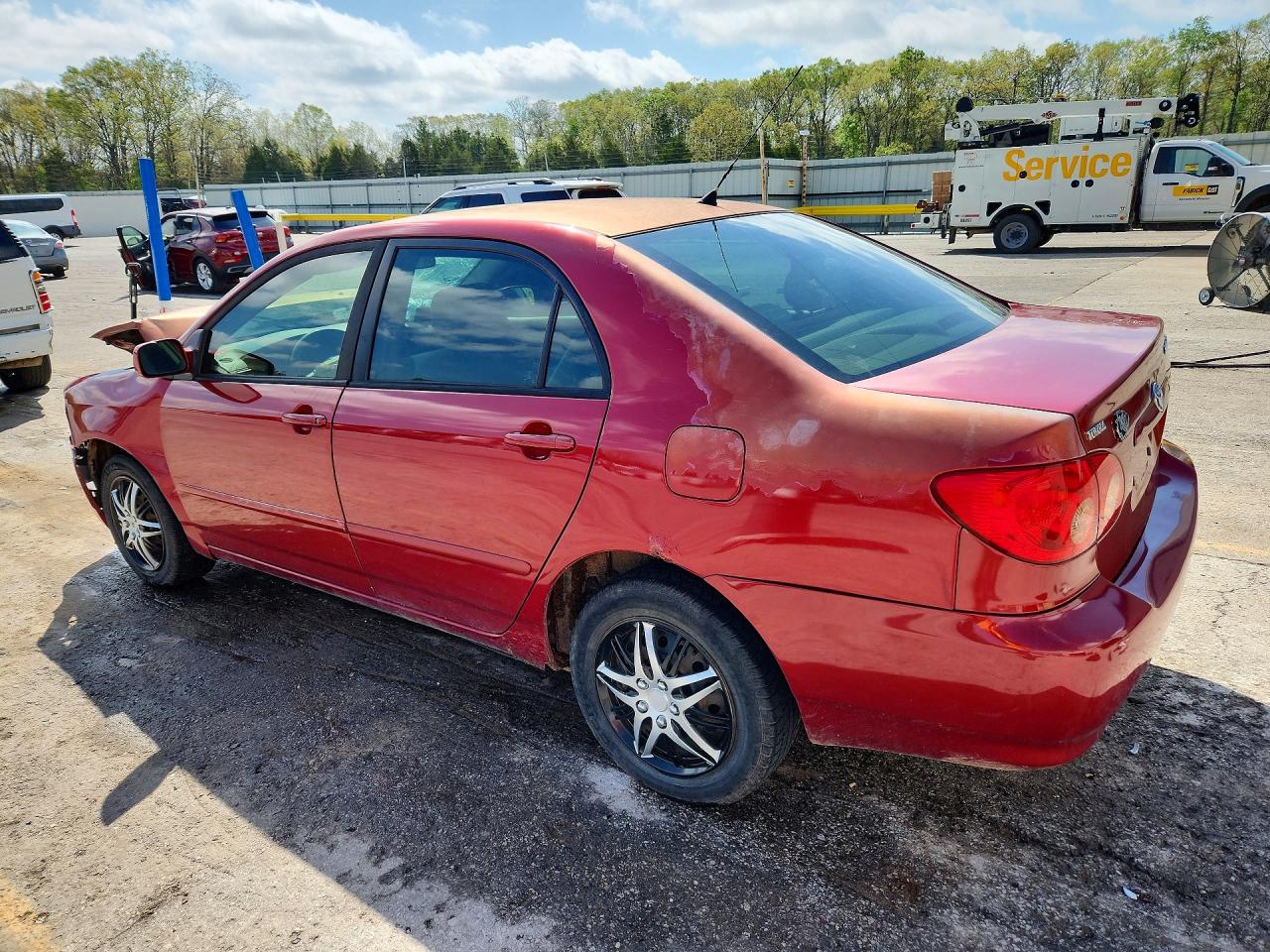 2007 TOYOTA COROLLA LE photo 2