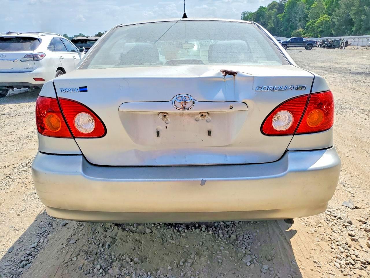 2003 TOYOTA COROLLA LE photo 16