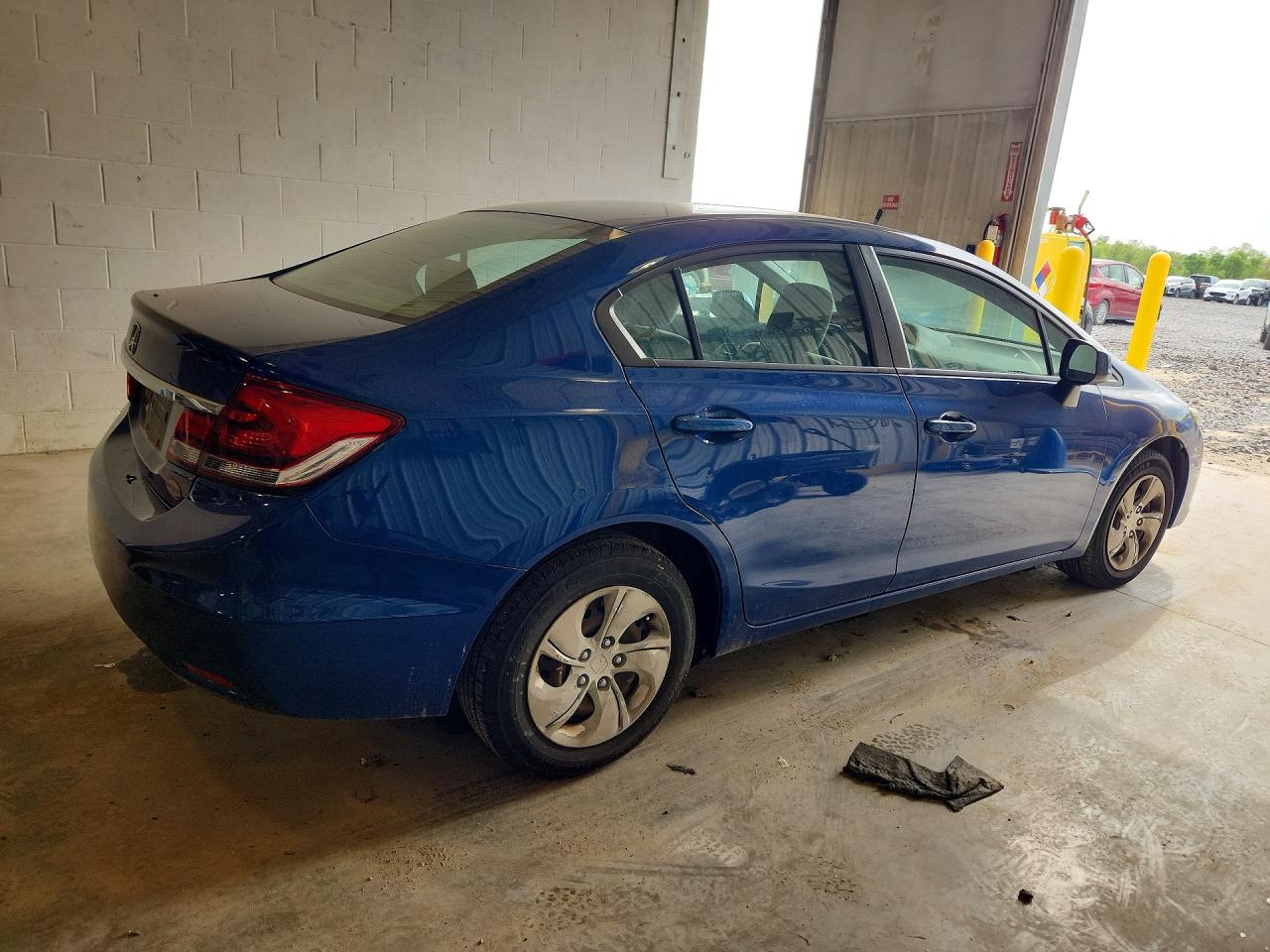 2013 HONDA CIVIC LX photo 5