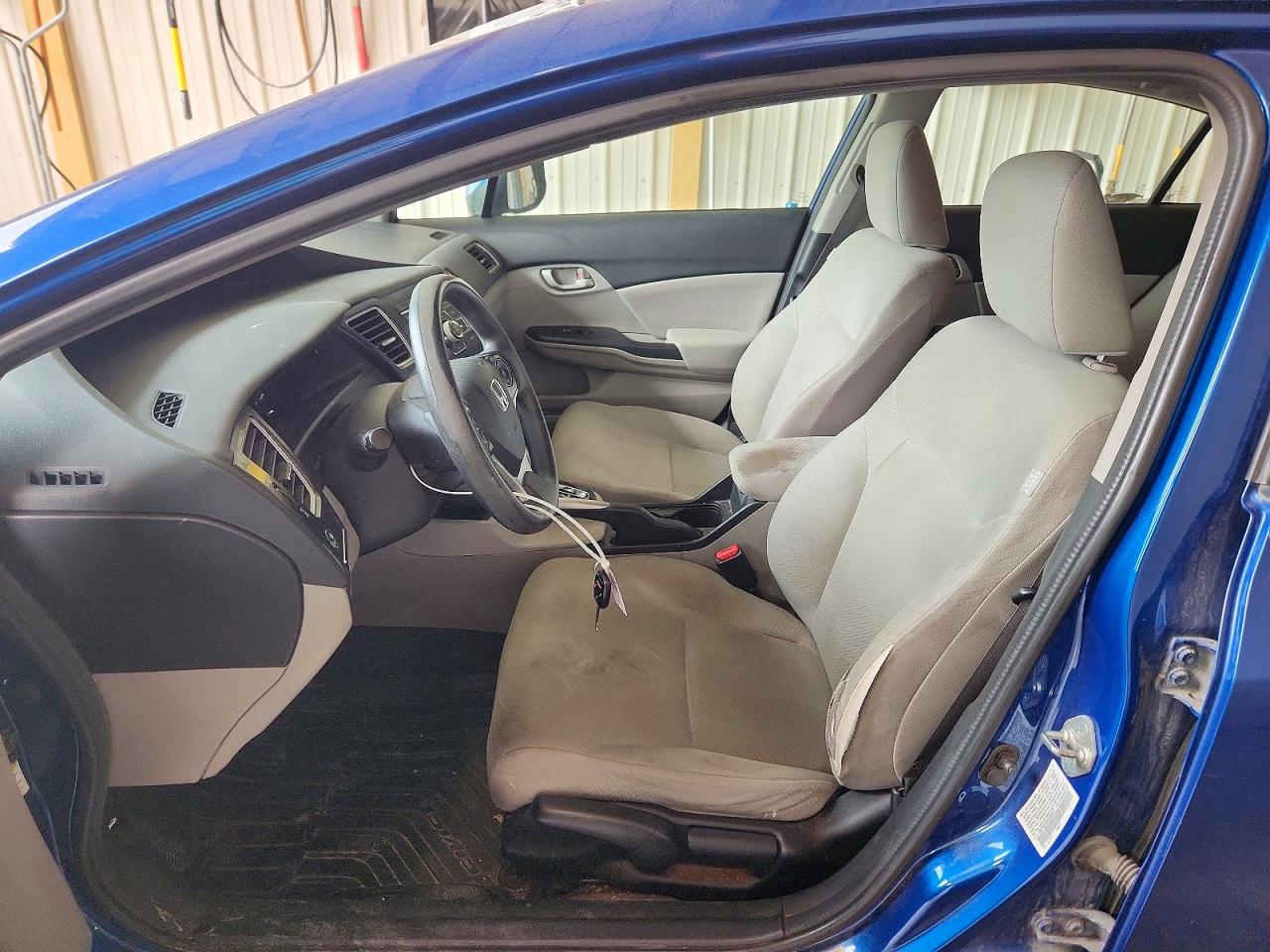 2013 HONDA CIVIC LX photo 13