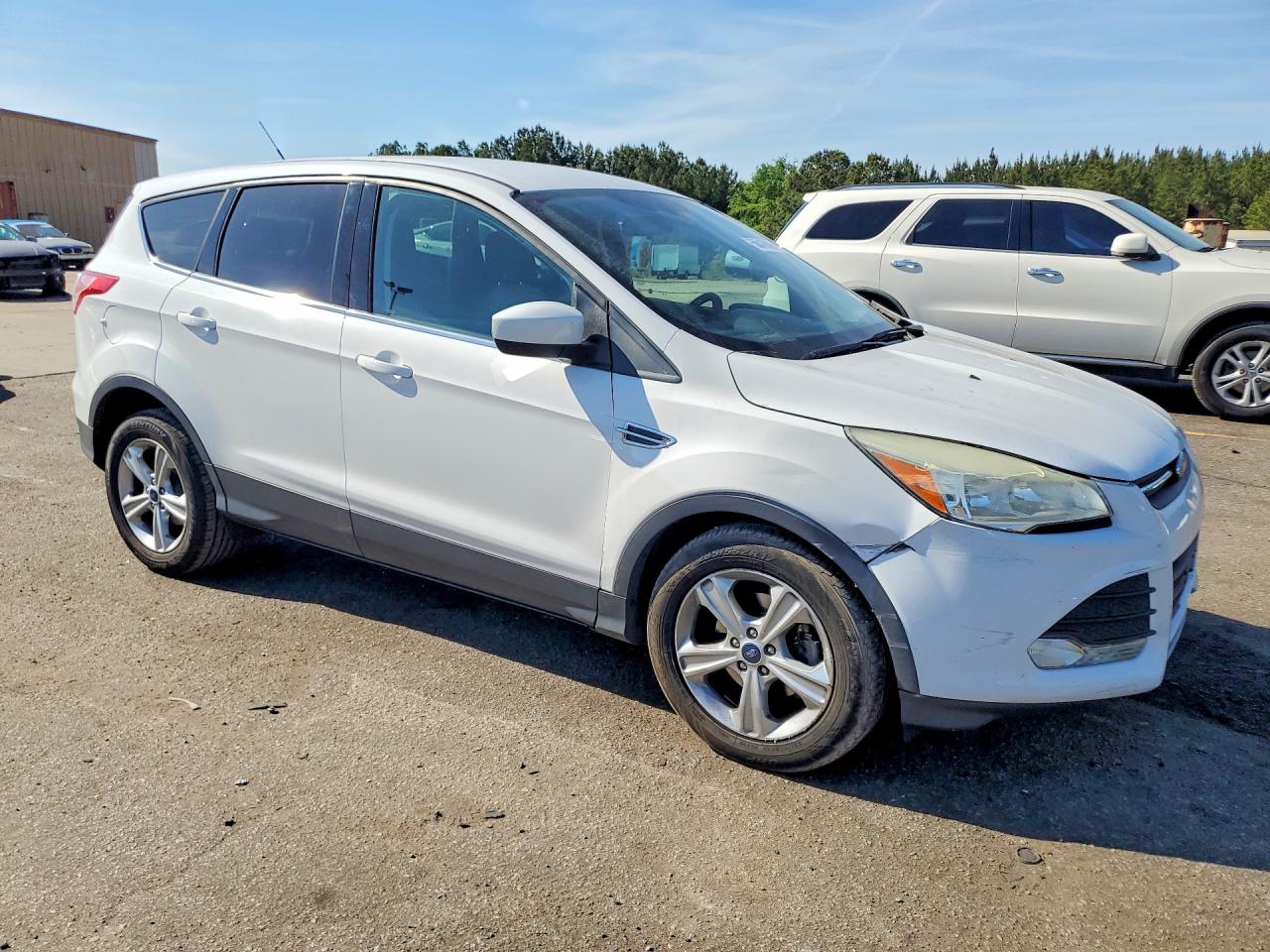 2015 FORD ESCAPE SE photo 4