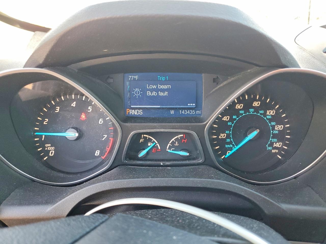 2015 FORD ESCAPE SE photo 9