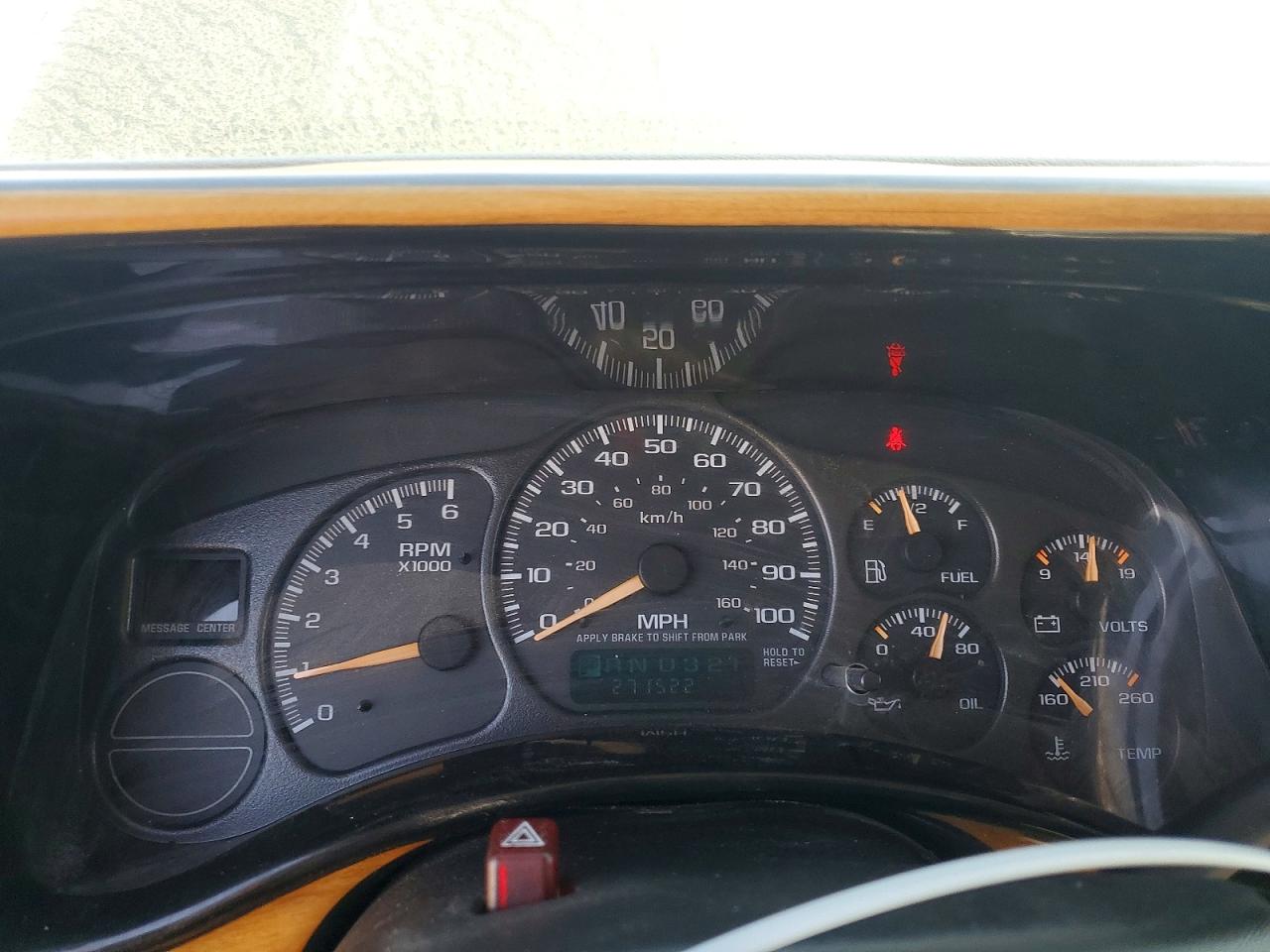 2002 GMC YUKON XL C1500 photo 17