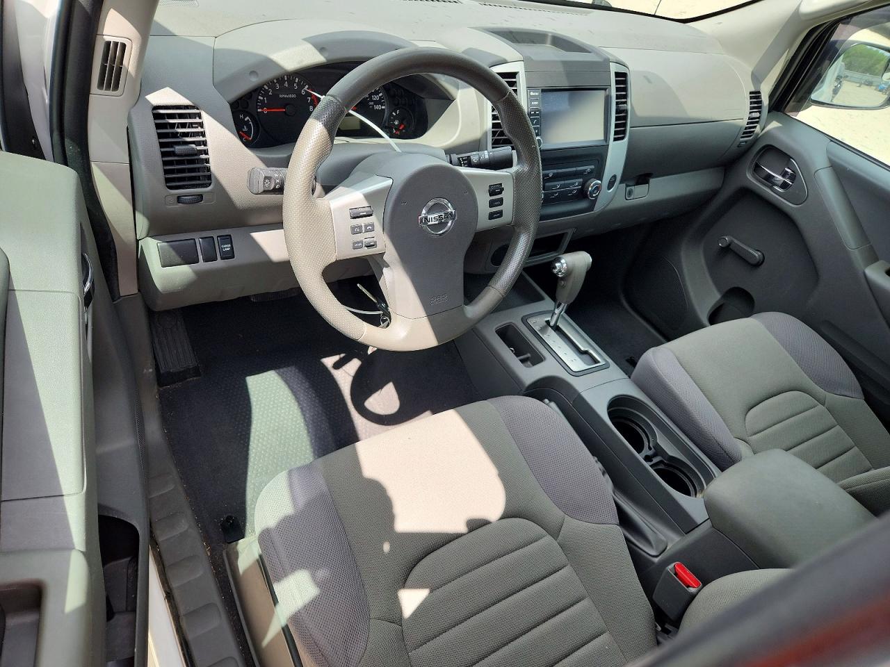 2019 NISSAN FRONTIER photo 22
