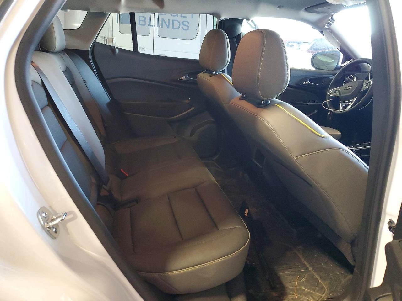 2025 CHEVROLET TRAX ACTIV photo 21