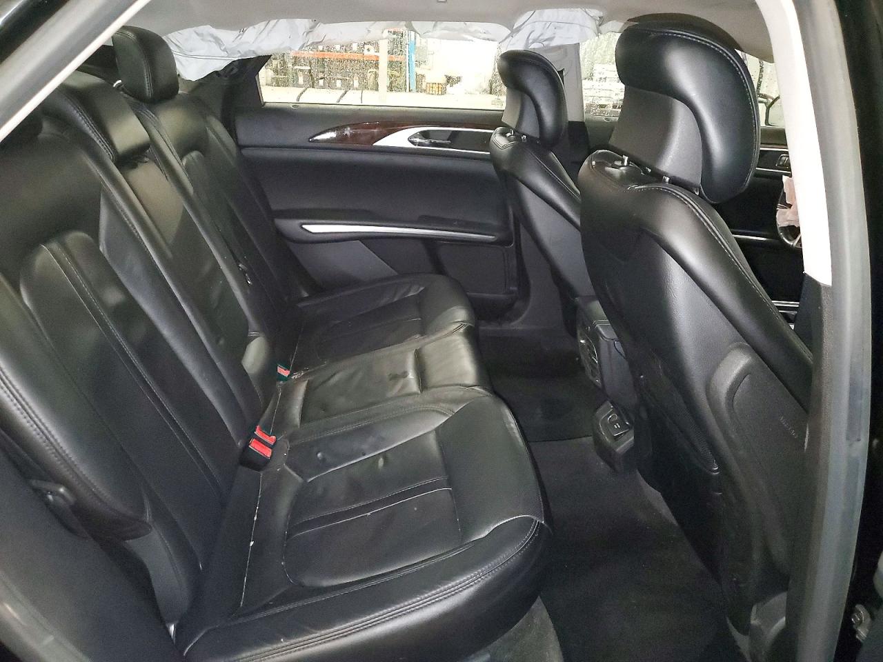 2016 LINCOLN MKZ photo 28
