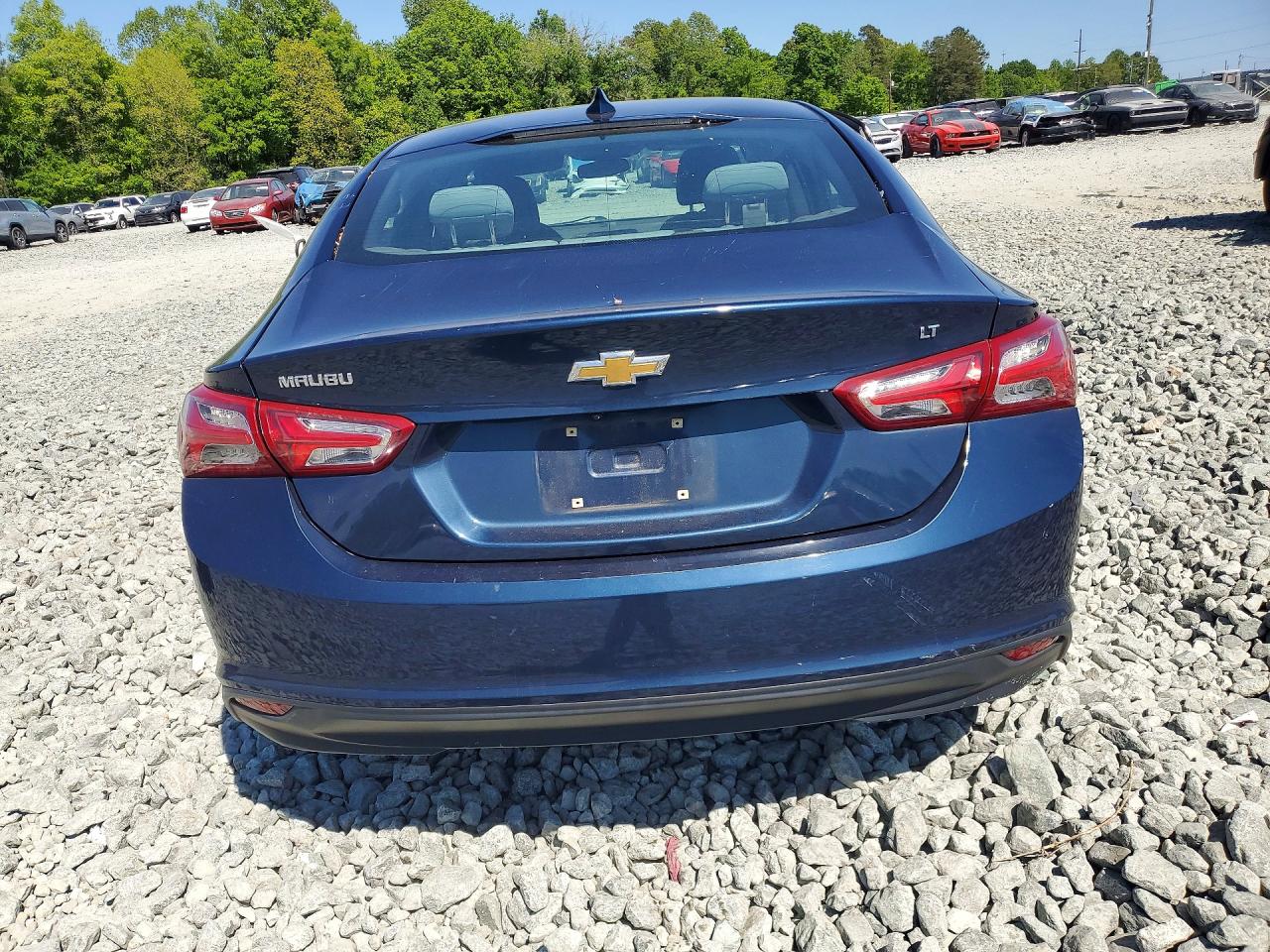 2021 CHEVROLET MALIBU LT photo 6