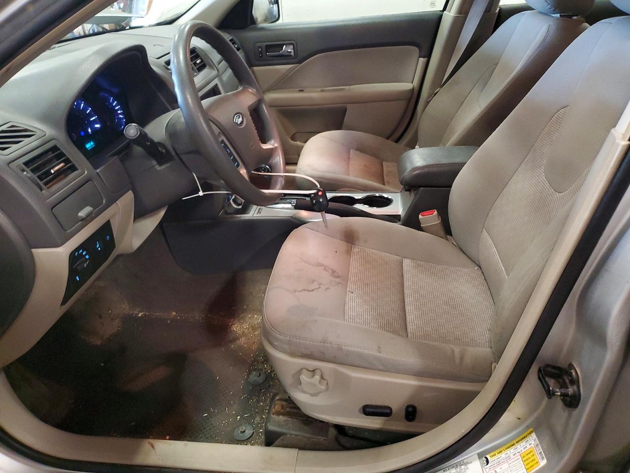 2011 FORD FUSION SE photo 7