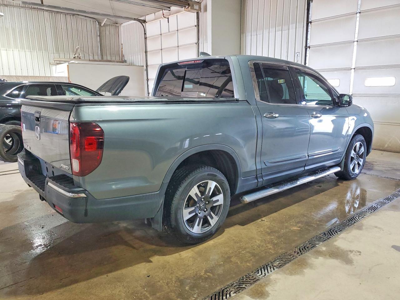 2019 HONDA RIDGELINE RTL photo 5