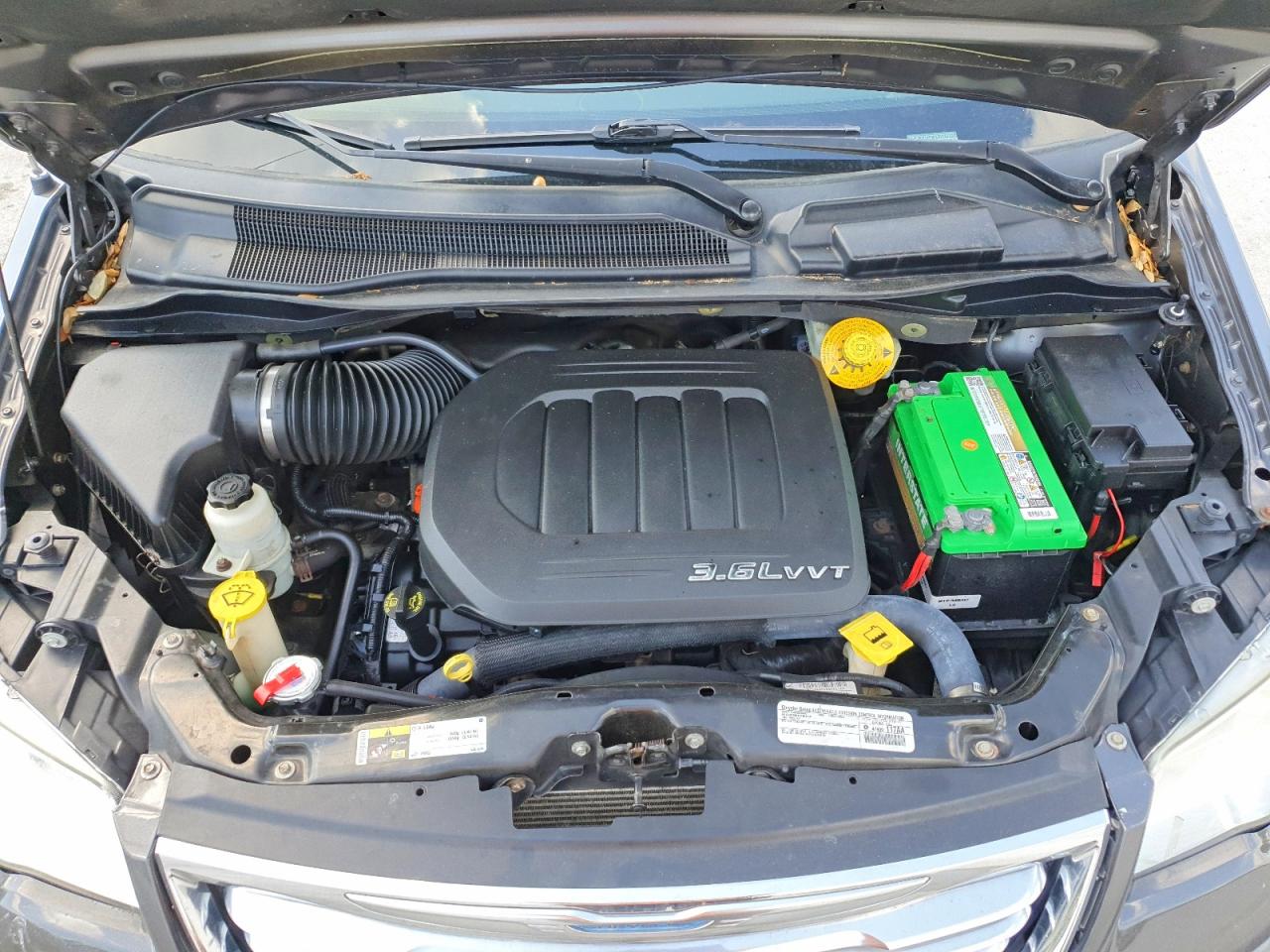 2015 CHRYSLER TOWN & COUNTRY LIMITED PLATINUM photo 34