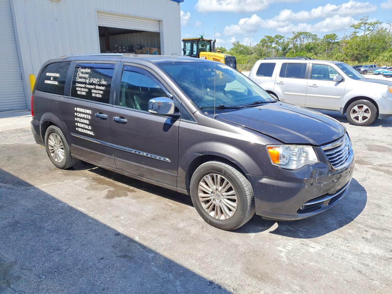 2015 CHRYSLER TOWN & COUNTRY LIMITED PLATINUM photo 10