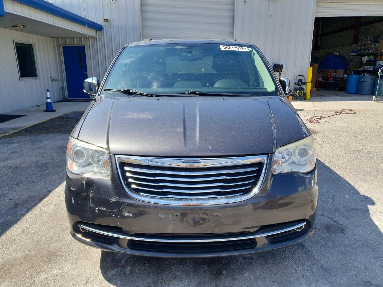 2015 CHRYSLER TOWN & COUNTRY LIMITED PLATINUM photo 13