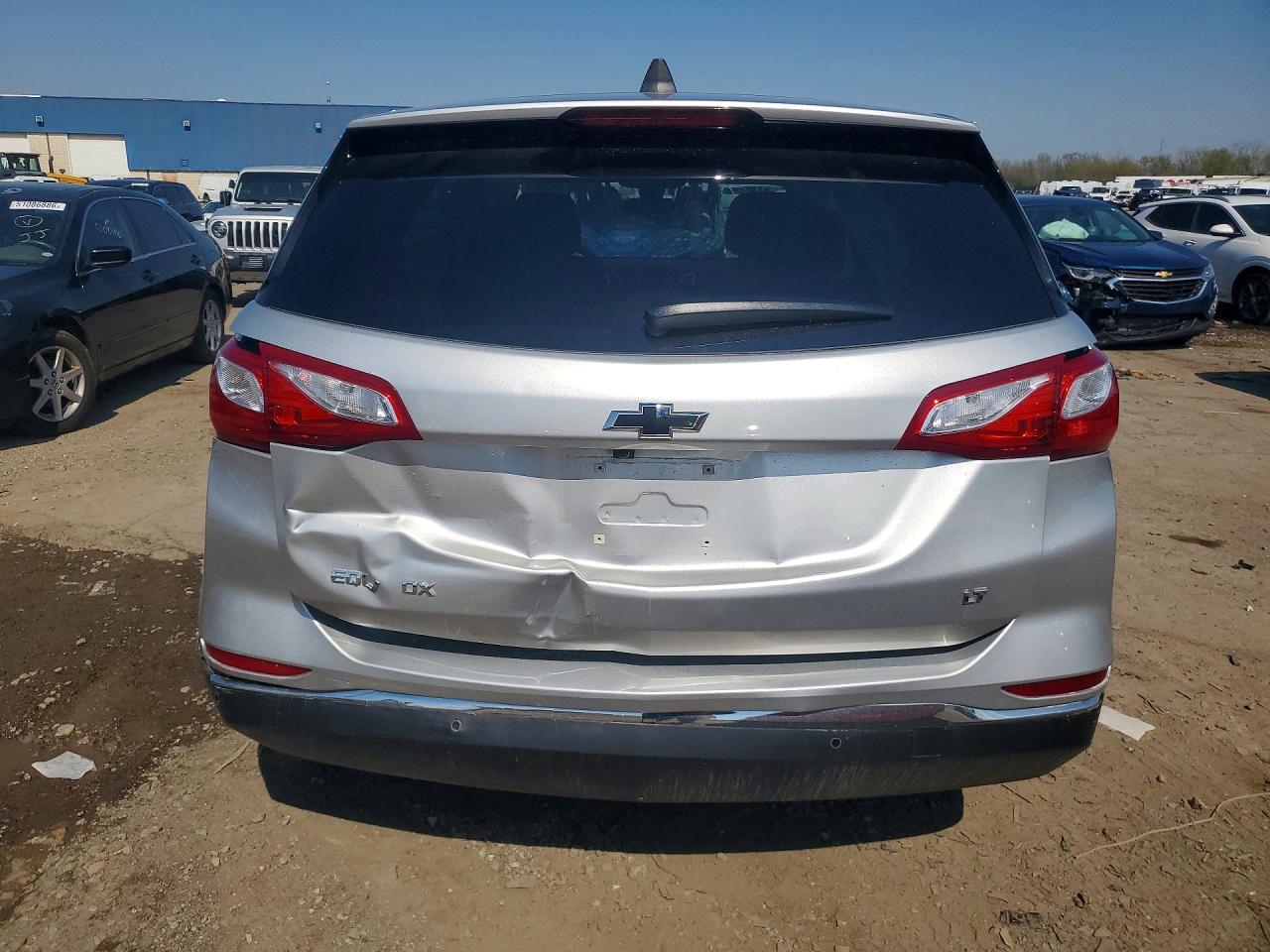 2020 CHEVROLET EQUINOX LT photo 16