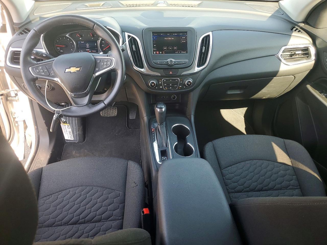 2020 CHEVROLET EQUINOX LT photo 22