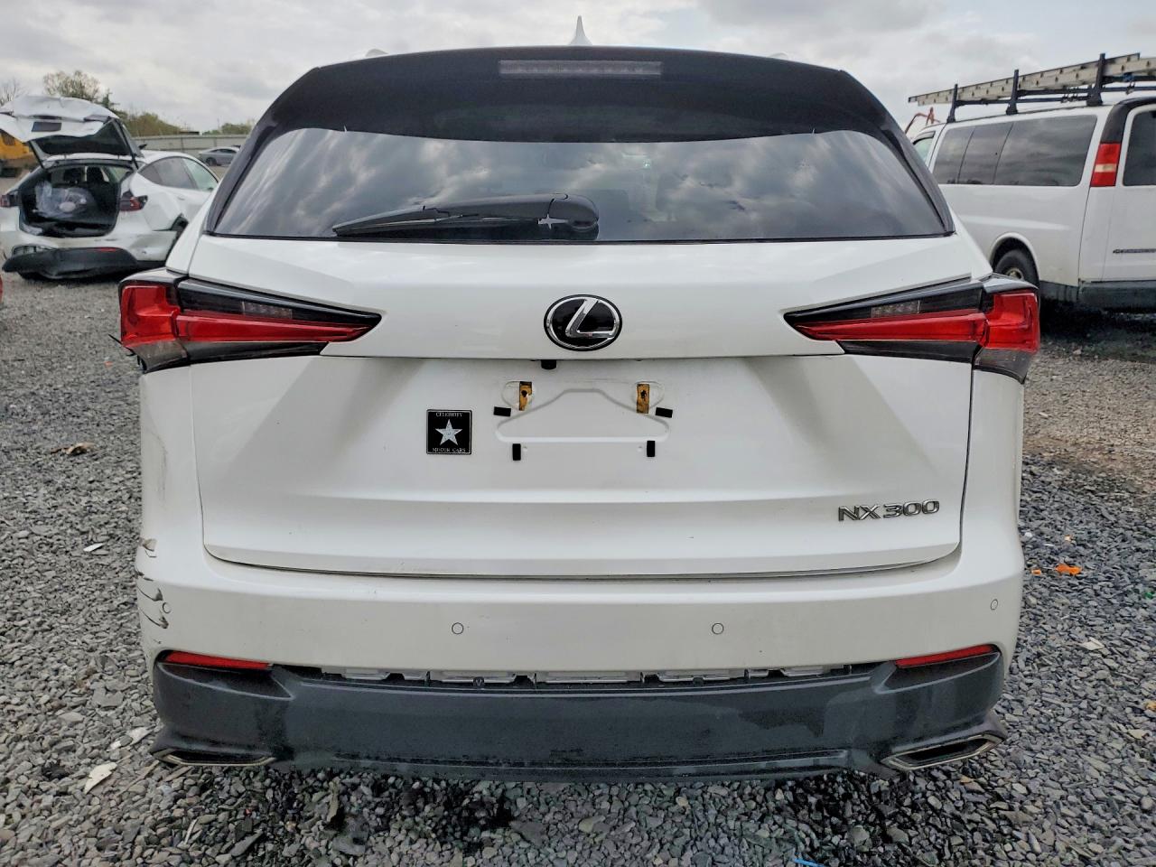 2020 LEXUS NX 300 photo 11