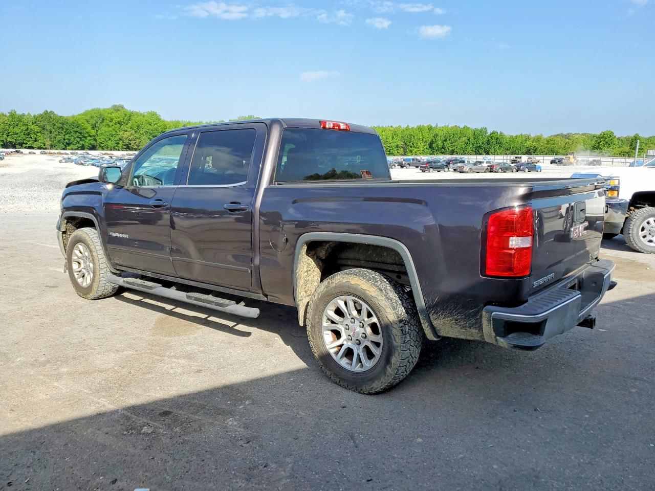 2015 GMC SIERRA K1500 SLE photo 3