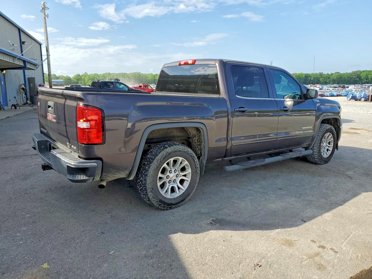 2015 GMC SIERRA K1500 SLE photo 5
