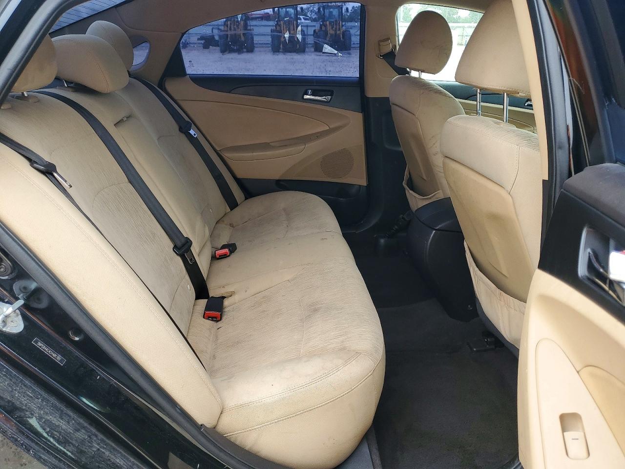 2012 HYUNDAI SONATA GLS photo 28