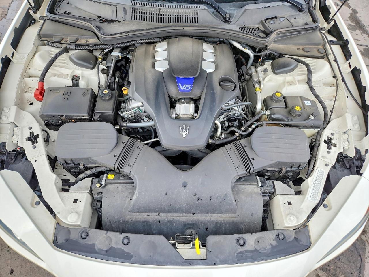 2017 MASERATI GHIBLI S photo 21