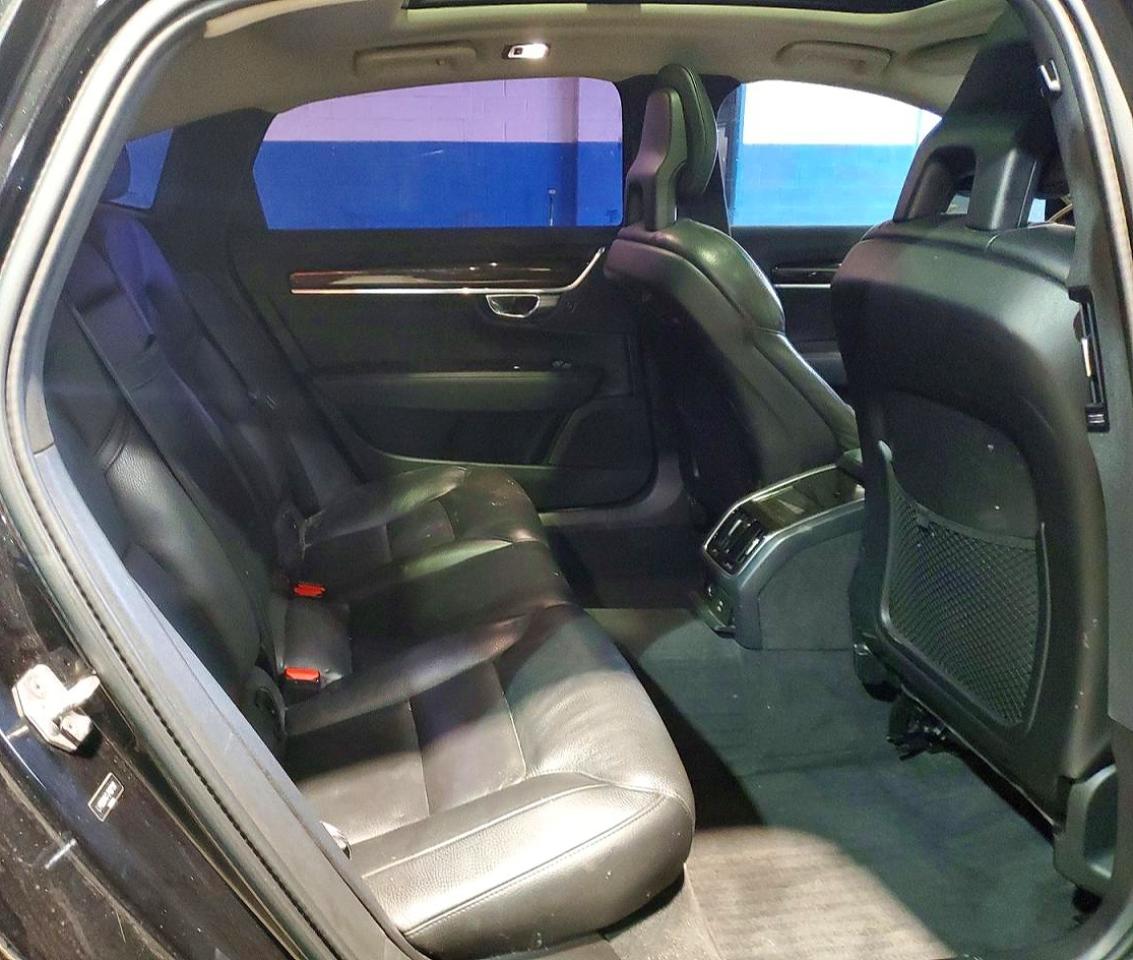 2018 VOLVO S90 T5 MOMENTUM photo 10