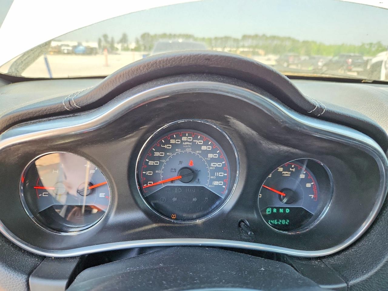 2013 DODGE AVENGER SE photo 9