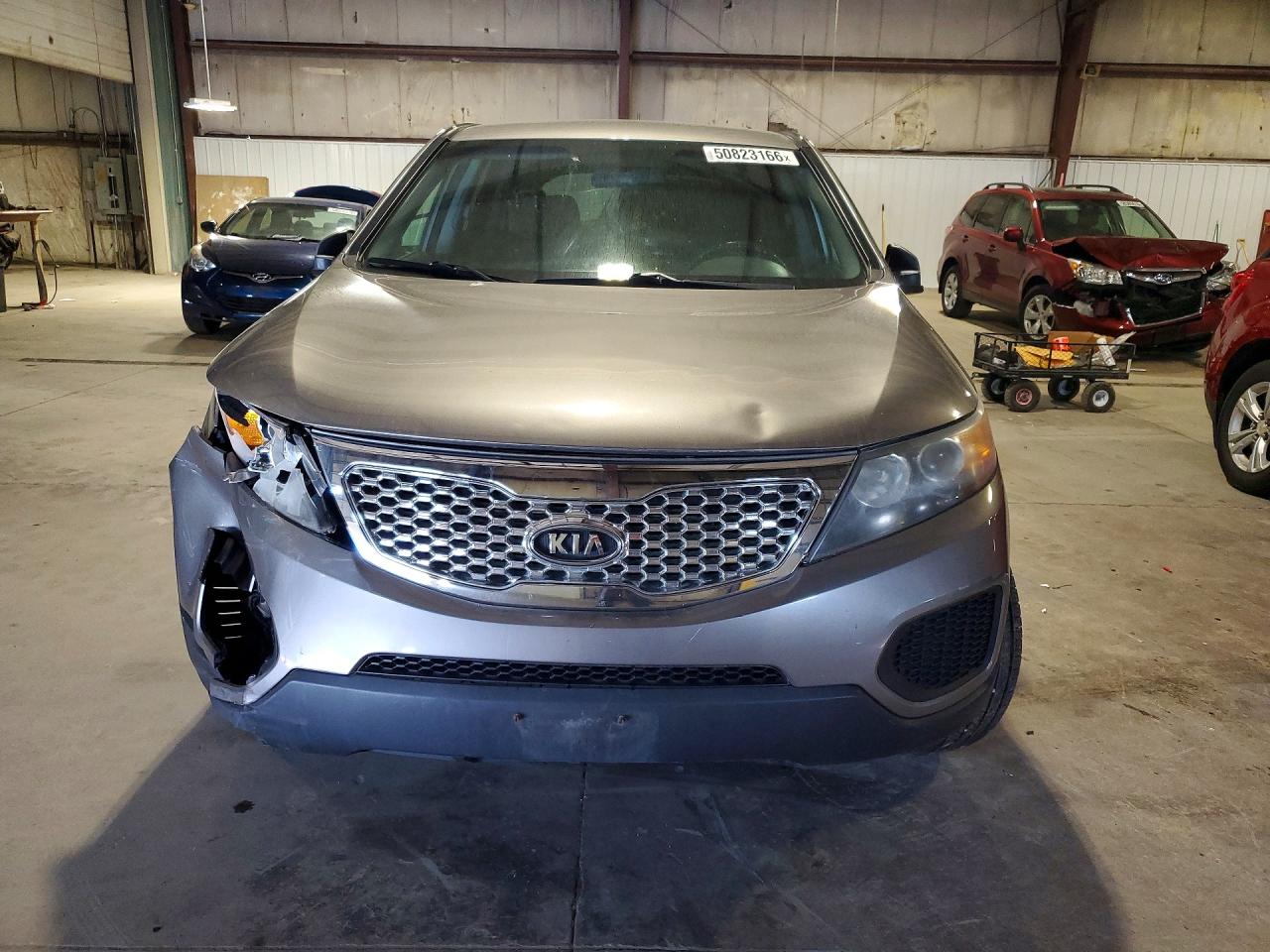 2011 KIA SORENTO LX photo 13