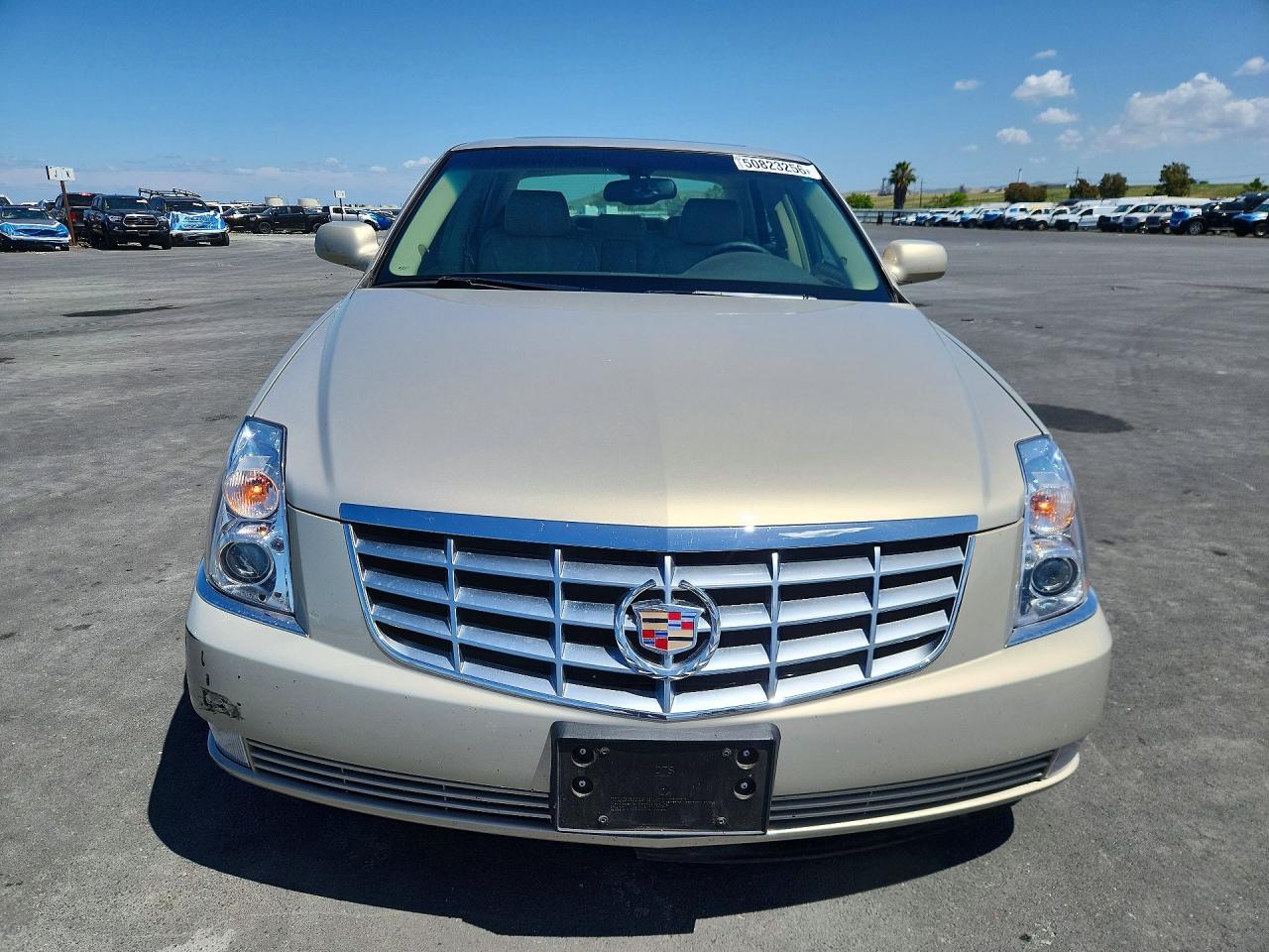 2007 CADILLAC DTS photo 13