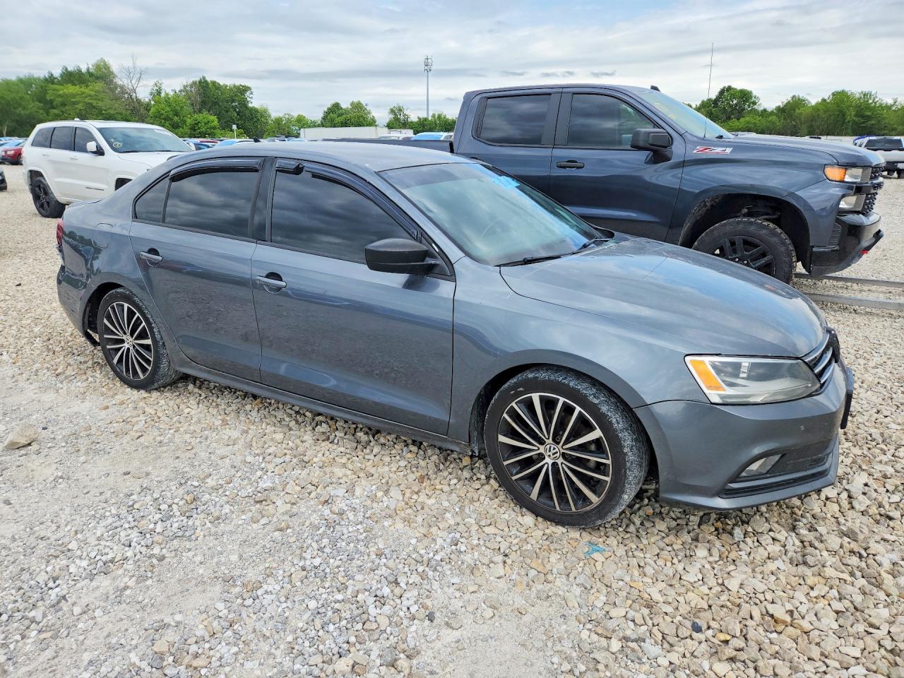 2016 VOLKSWAGEN JETTA SPORT photo 7