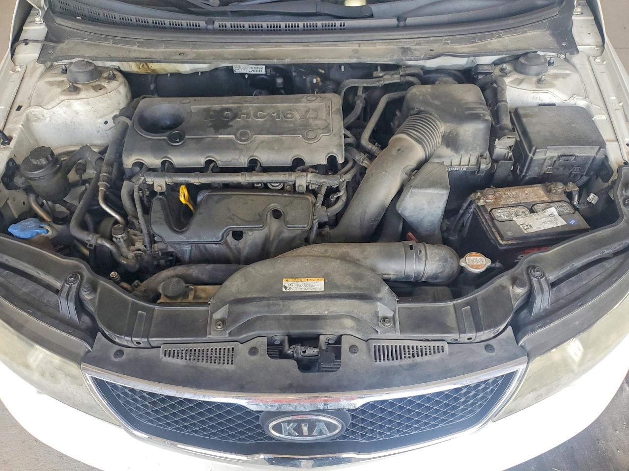 2010 KIA FORTE EX photo 31