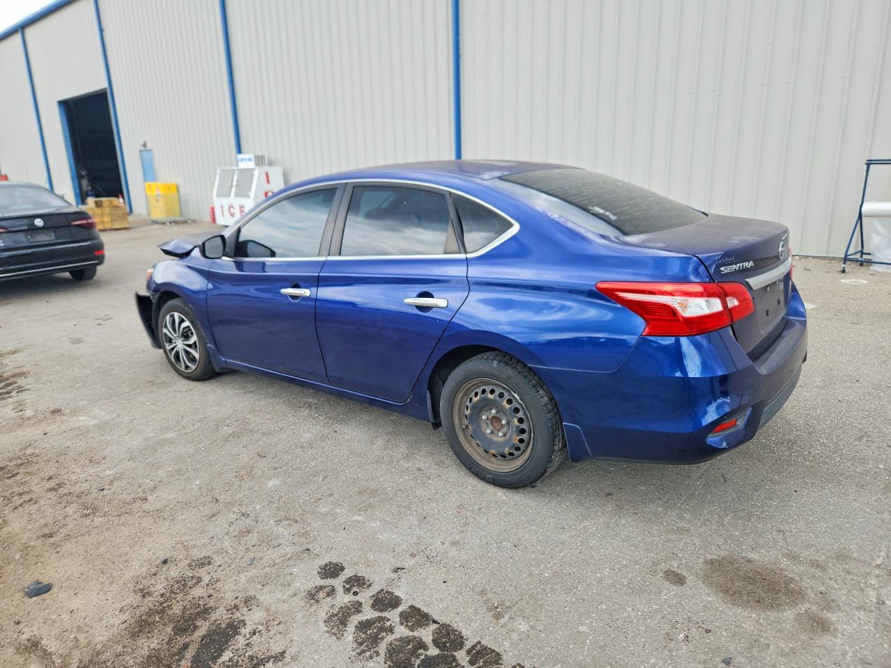 2016 NISSAN SENTRA S photo 3