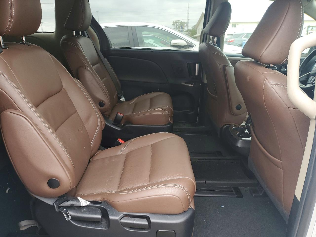 2020 TOYOTA SIENNA LIMITED 7-PASSENGER photo 21
