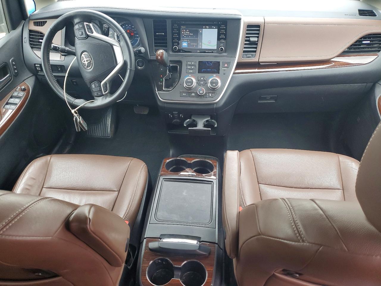 2020 TOYOTA SIENNA LIMITED 7-PASSENGER photo 15