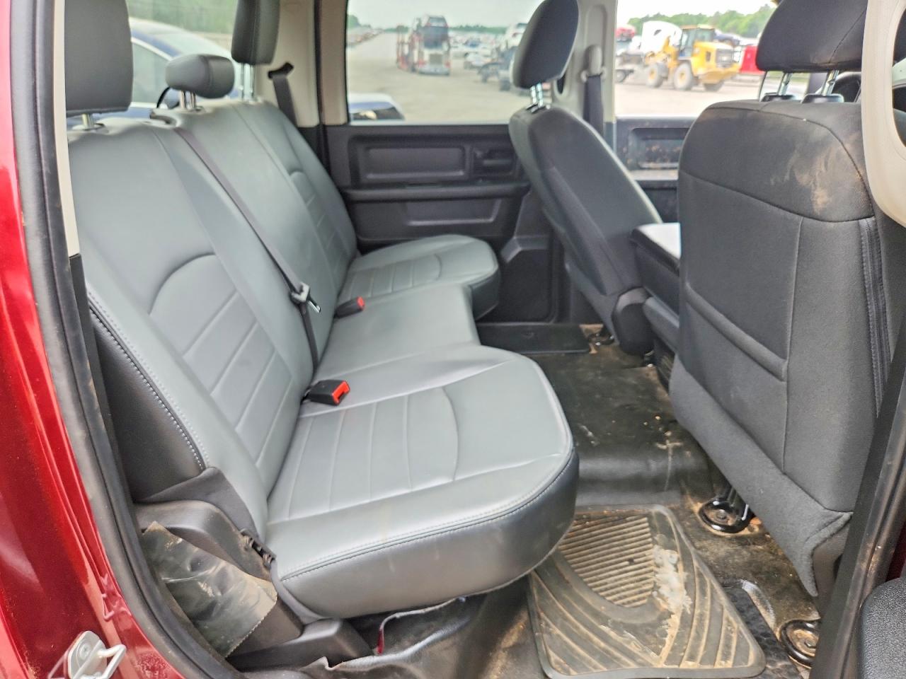 2021 RAM 1500 CLASSIC SSV photo 10