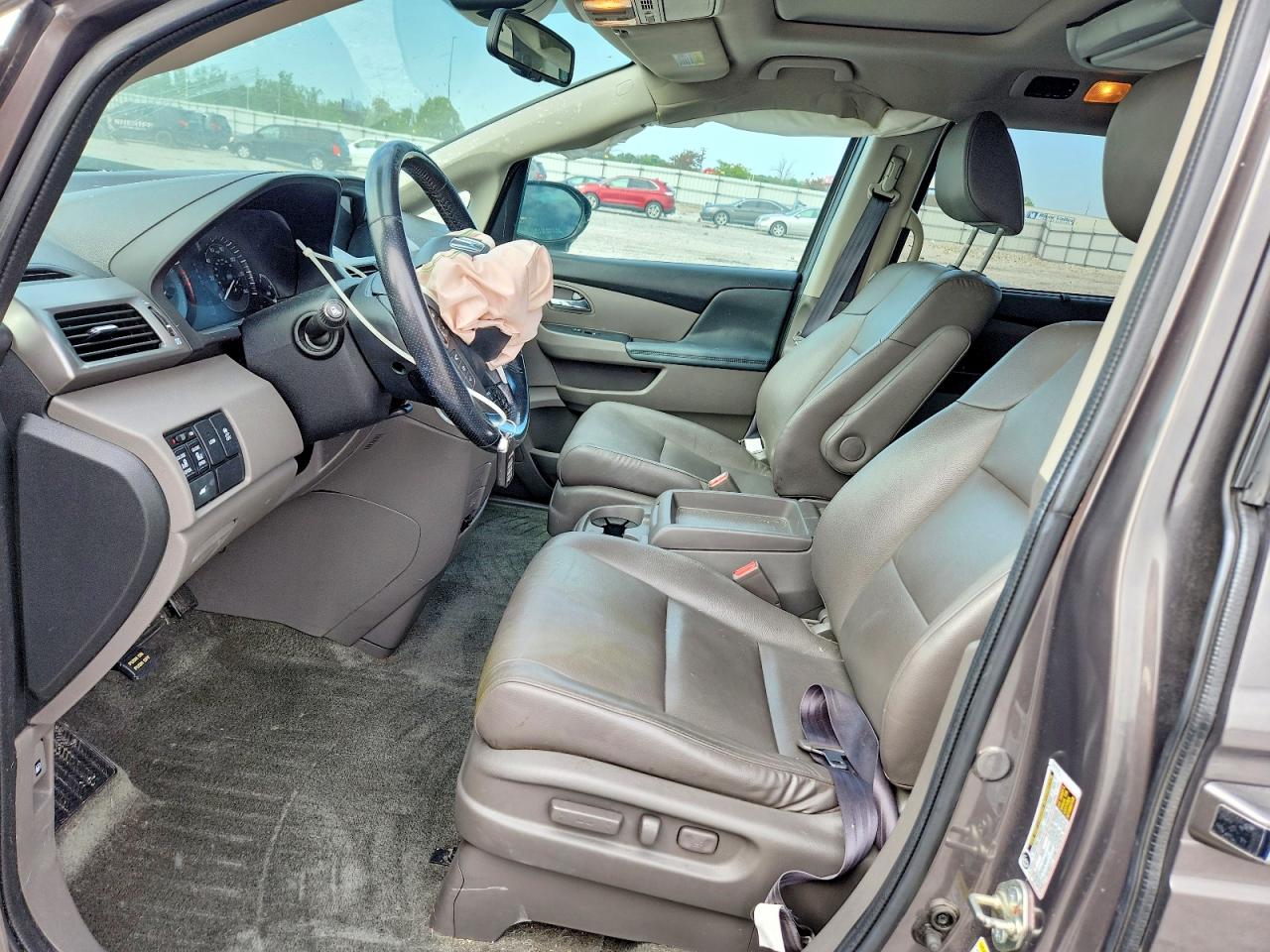 2016 HONDA ODYSSEY EXL photo 13