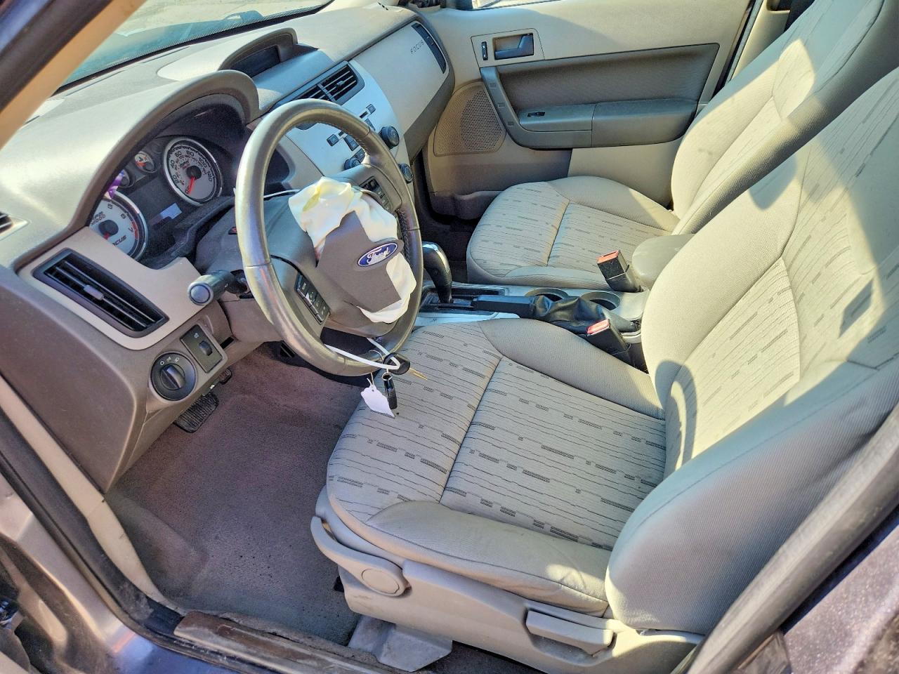 2009 FORD FOCUS SE photo 13