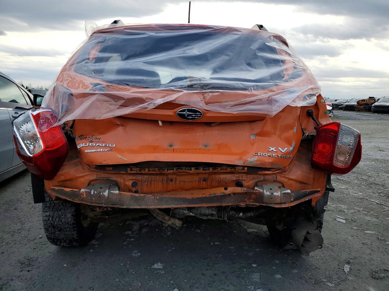 2014 SUBARU XV CROSSTREK photo 25