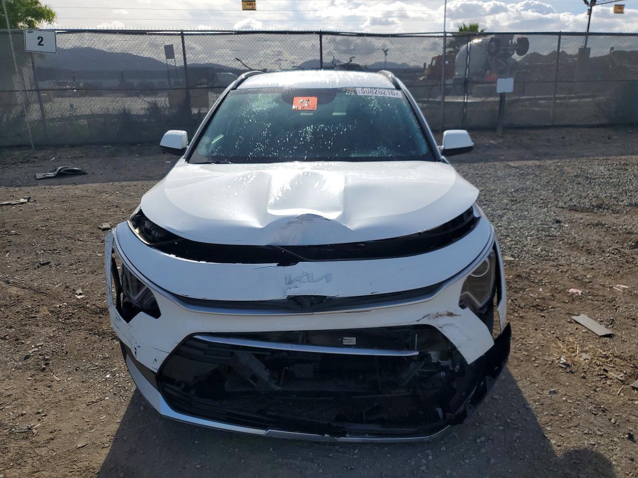 2023 KIA NIRO EX photo 5