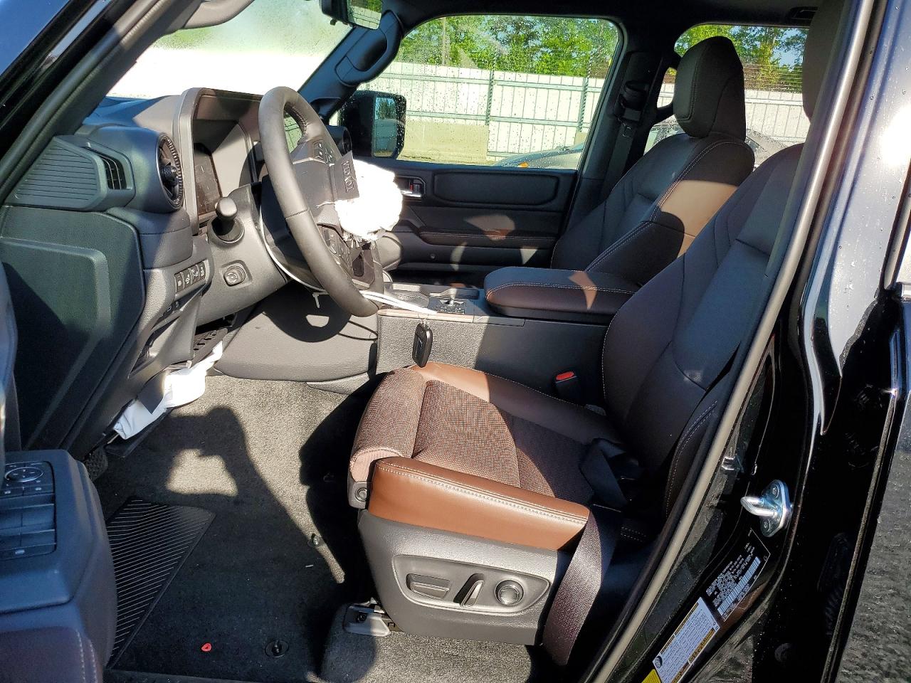 2026 TOYOTA LAND CRUISER BASE photo 13