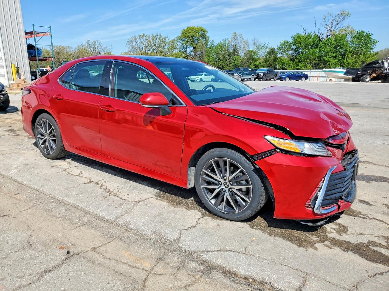 2024 TOYOTA CAMRY XLE photo 7
