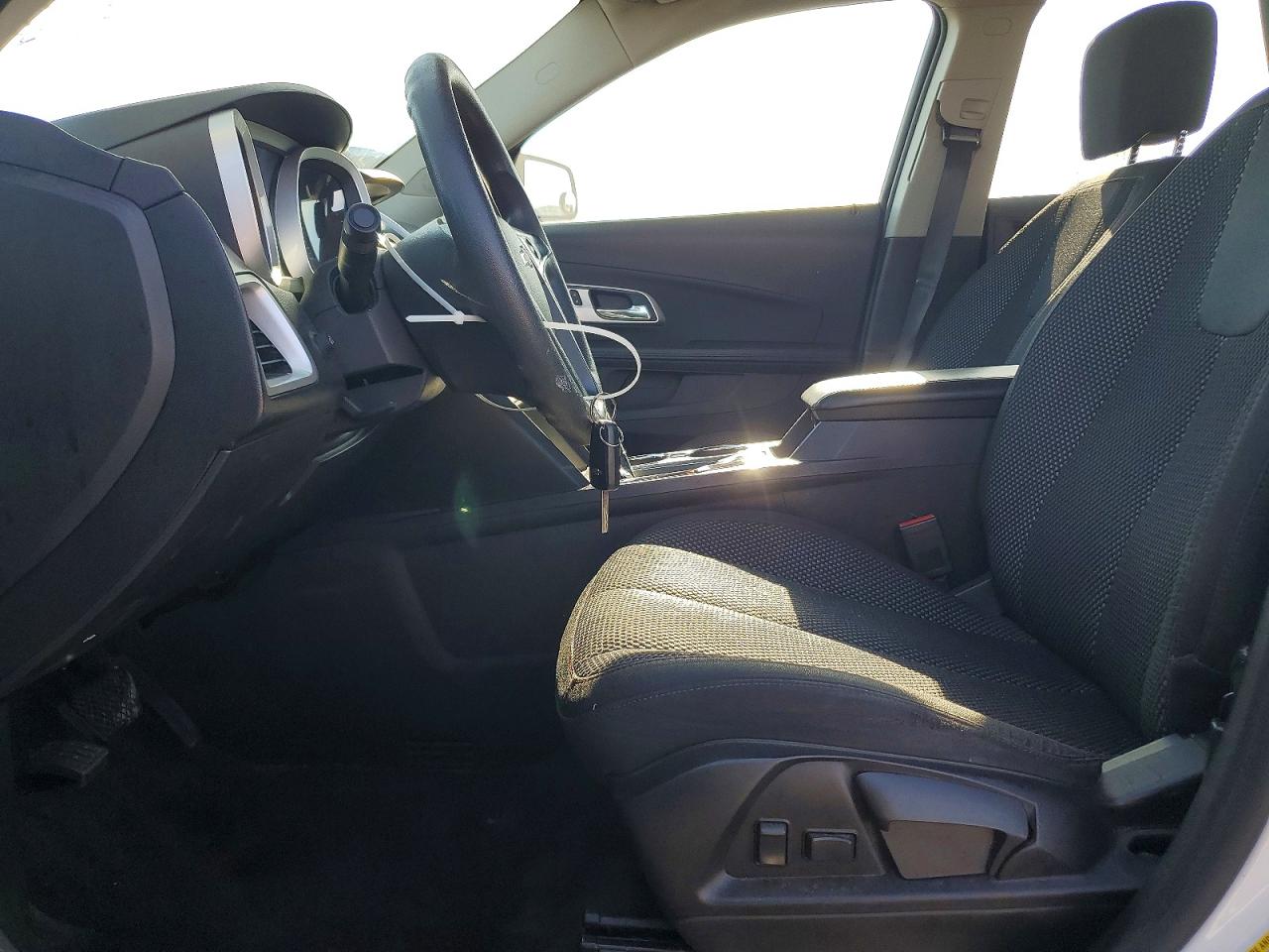 2016 CHEVROLET EQUINOX LS photo 13