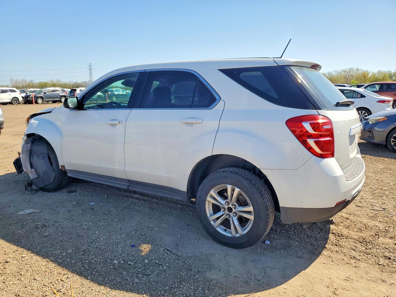 2016 CHEVROLET EQUINOX LS photo 3