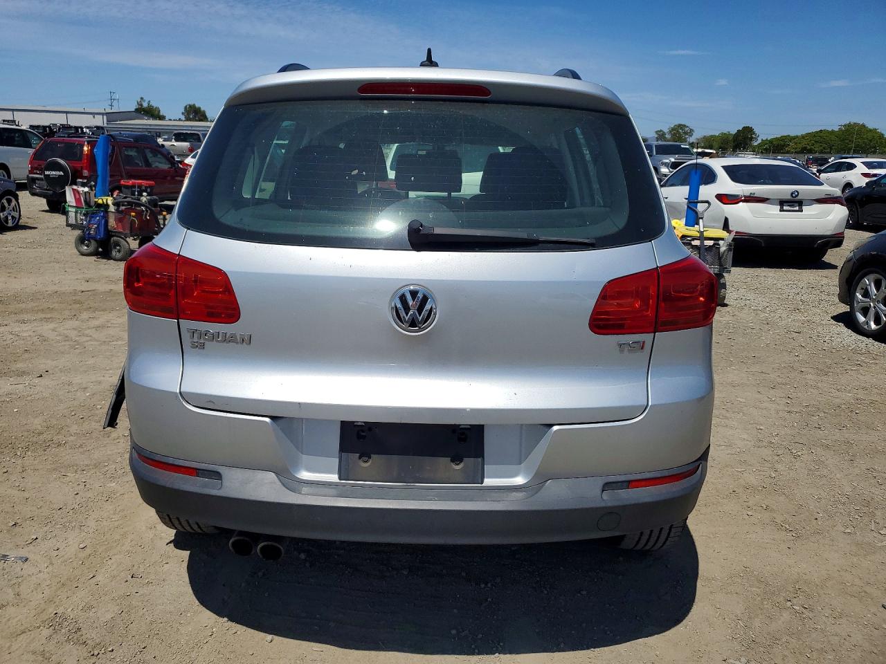 2017 VOLKSWAGEN TIGUAN S photo 11
