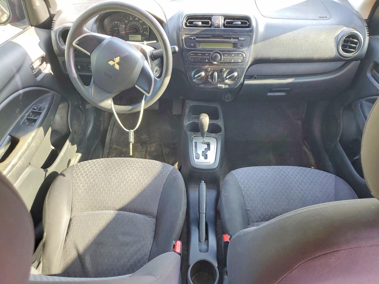 2017 MITSUBISHI MIRAGE photo 8